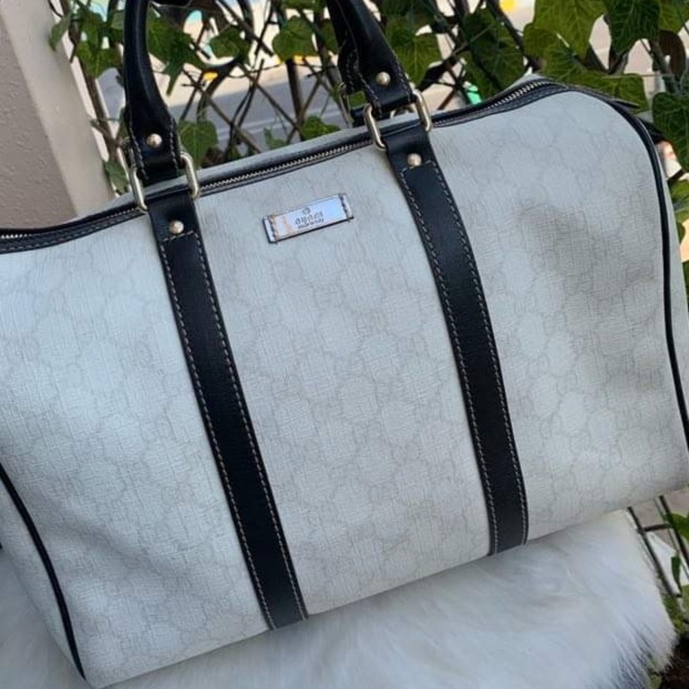 GUCCI BOSTON 35 in White - 🥇excellent condition!